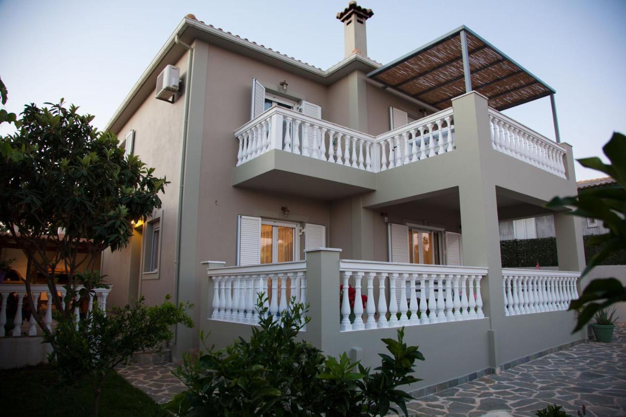 Villa Mary Dhorizata Exterior photo