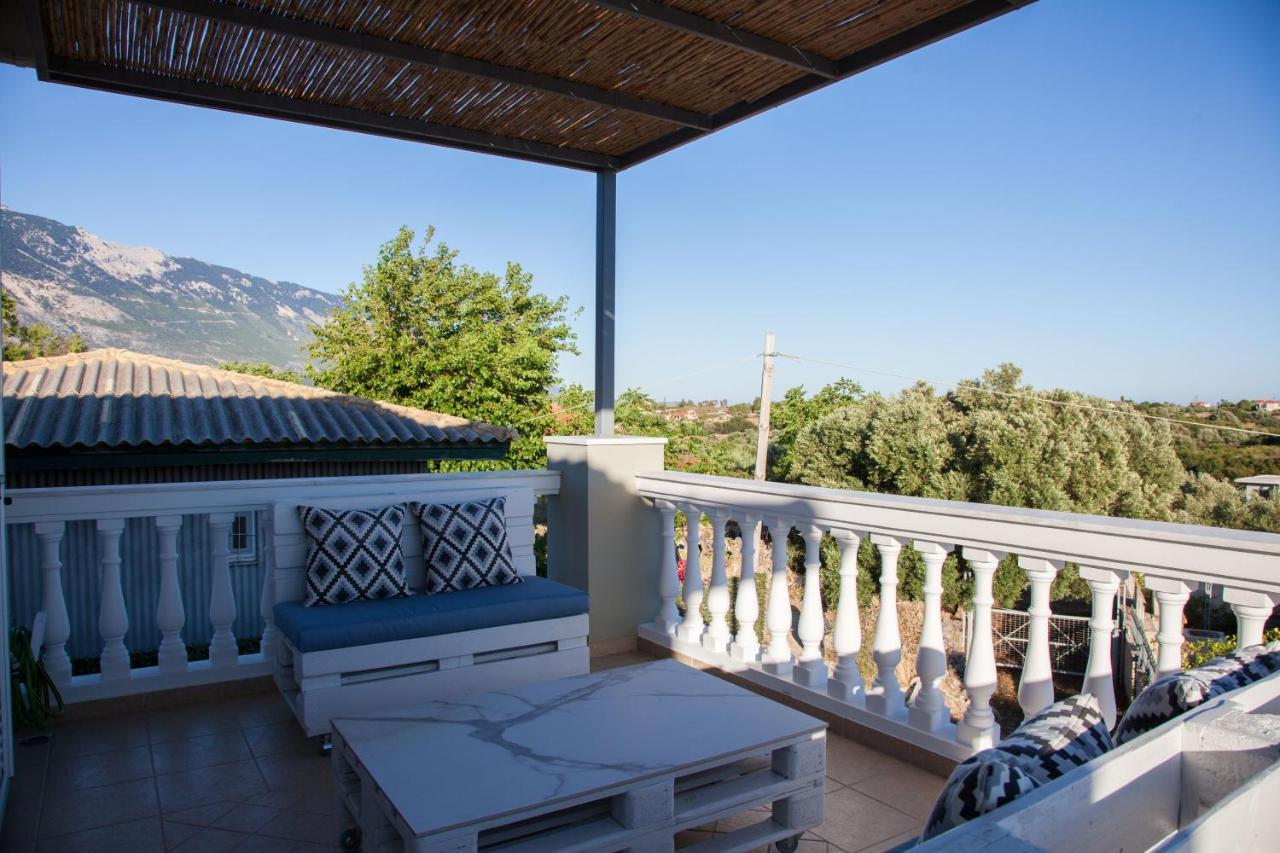 Villa Mary Dhorizata Exterior photo